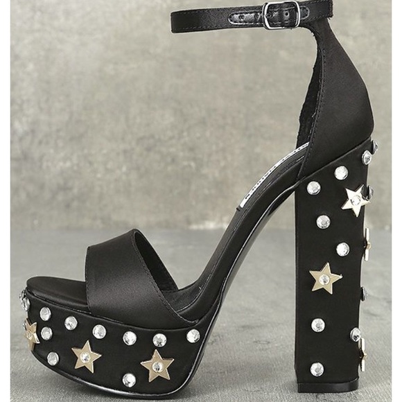 ❗️SOLD❗️Steve Madden Black Satin Glory Heel - Picture 2 of 3